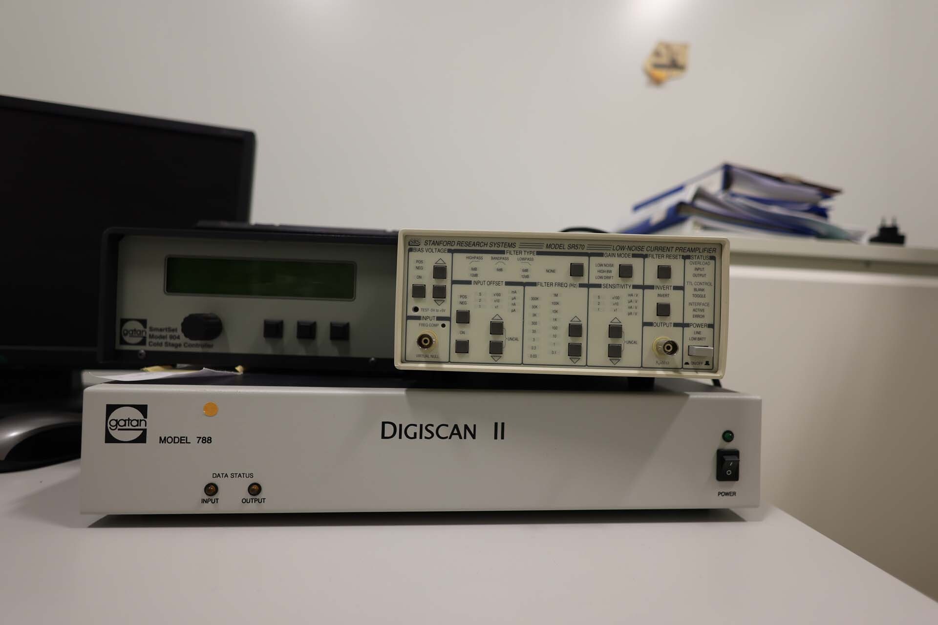 Photo Utilisé JEOL JSM 6490LV À vendre