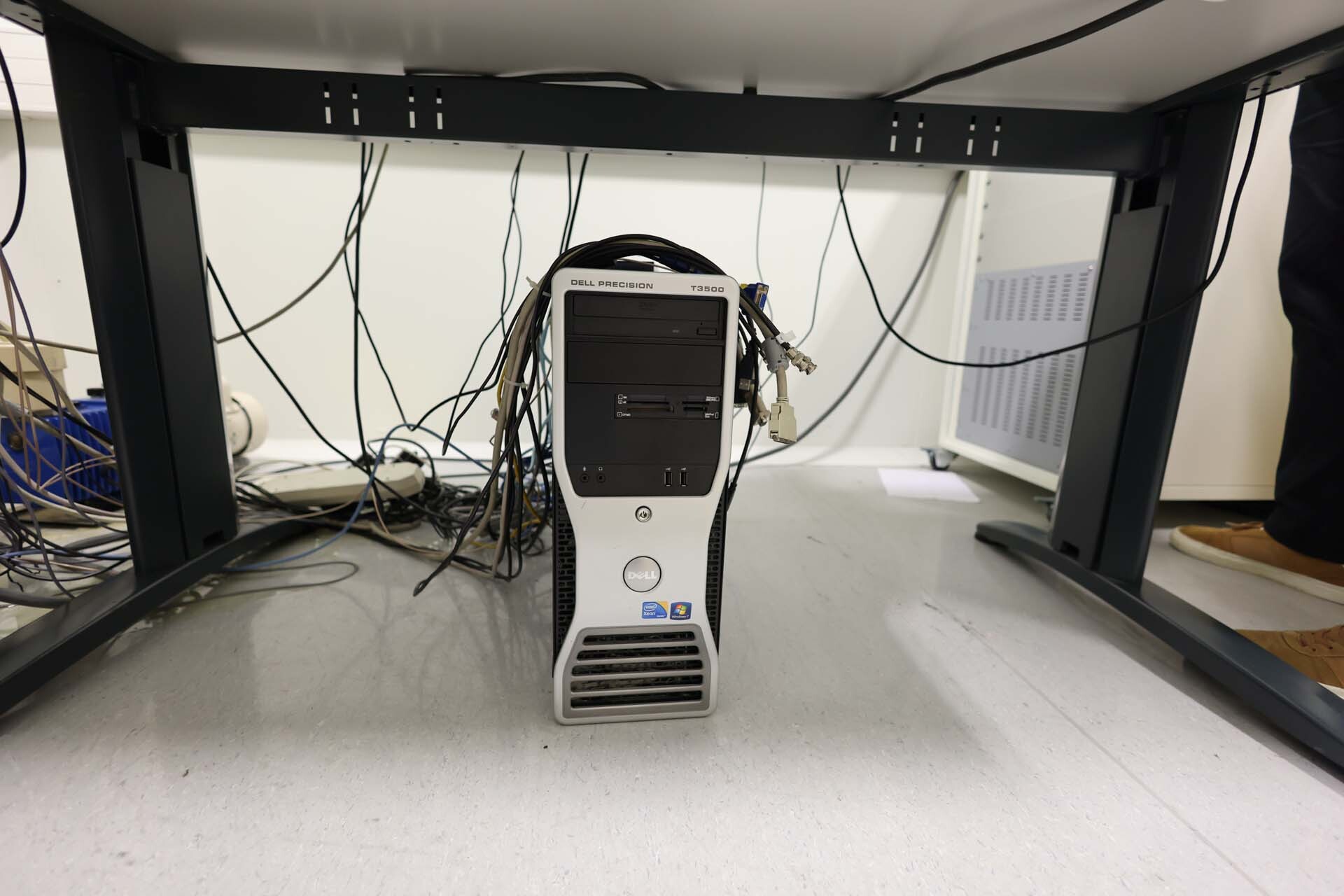 Photo Utilisé JEOL JSM 6490LV À vendre