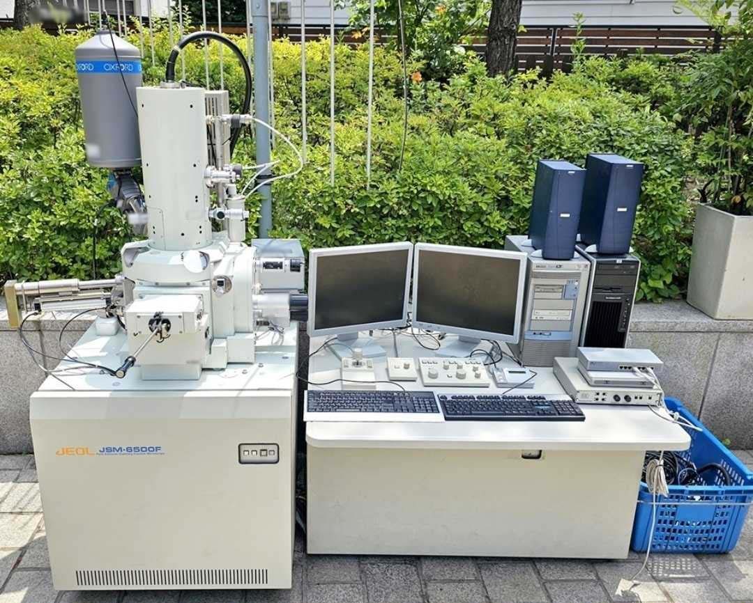 Photo Used JEOL JSM 6500F For Sale