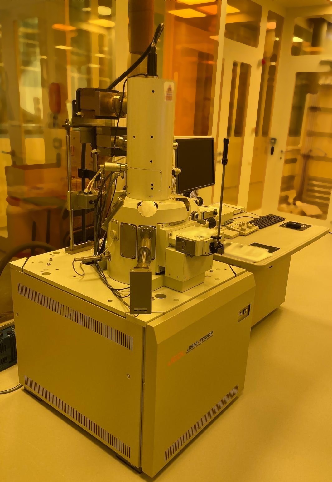 Photo Utilisé JEOL JSM 7000F À vendre