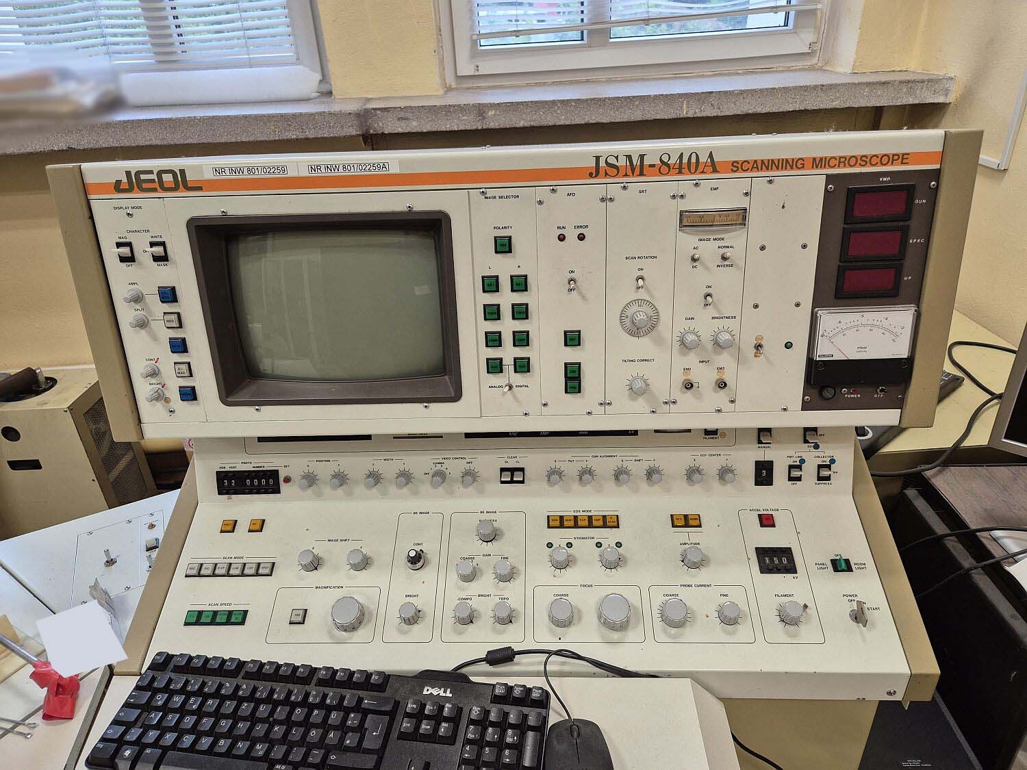 사진 사용됨 JEOL JSM 840A 판매용
