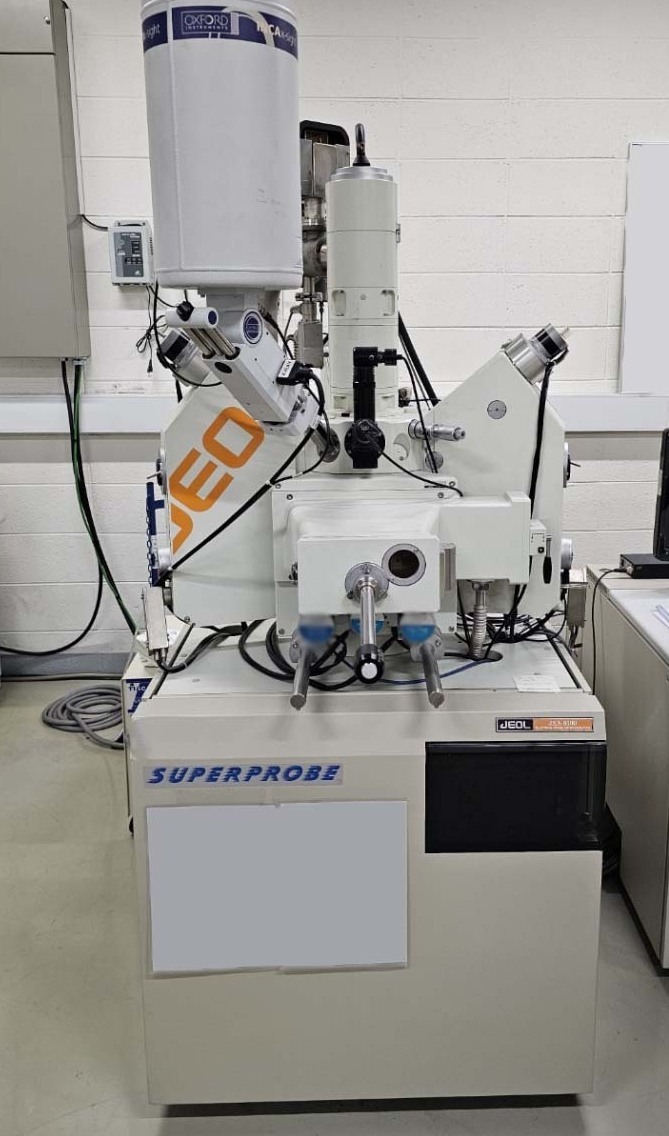 Foto Verwendet JEOL JXA 8100 Zum Verkauf