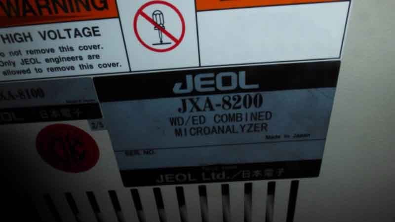 Foto Verwendet JEOL JXA 8200 Zum Verkauf