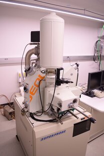 JEOL JXA 8200 #293762183