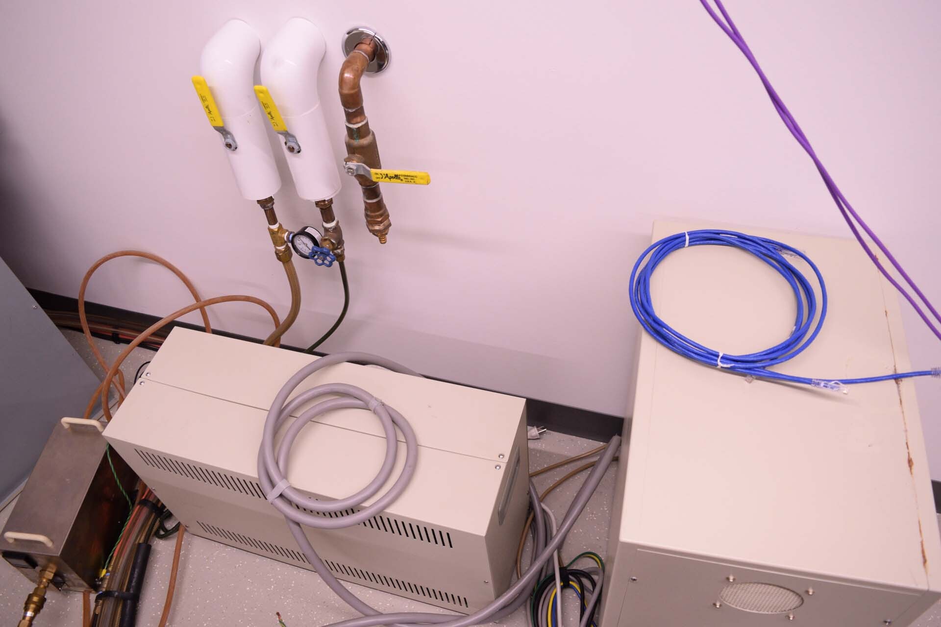 Foto Verwendet JEOL JXA 8200 Zum Verkauf
