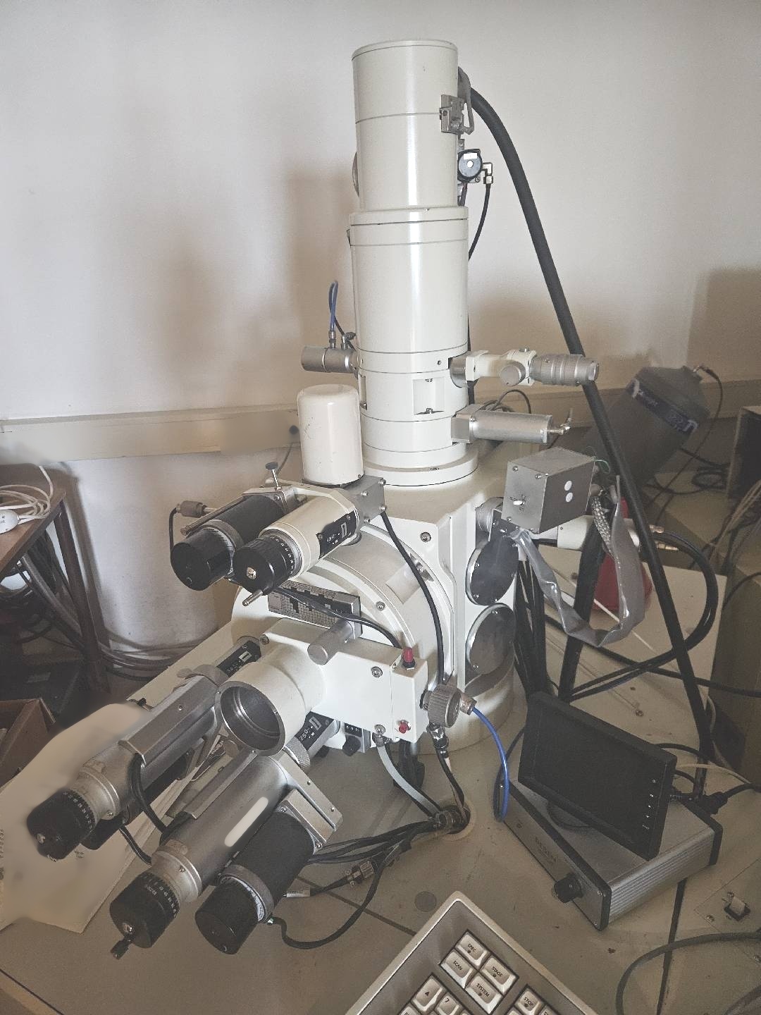 사진 사용됨 JEOL JSM 840A 판매용