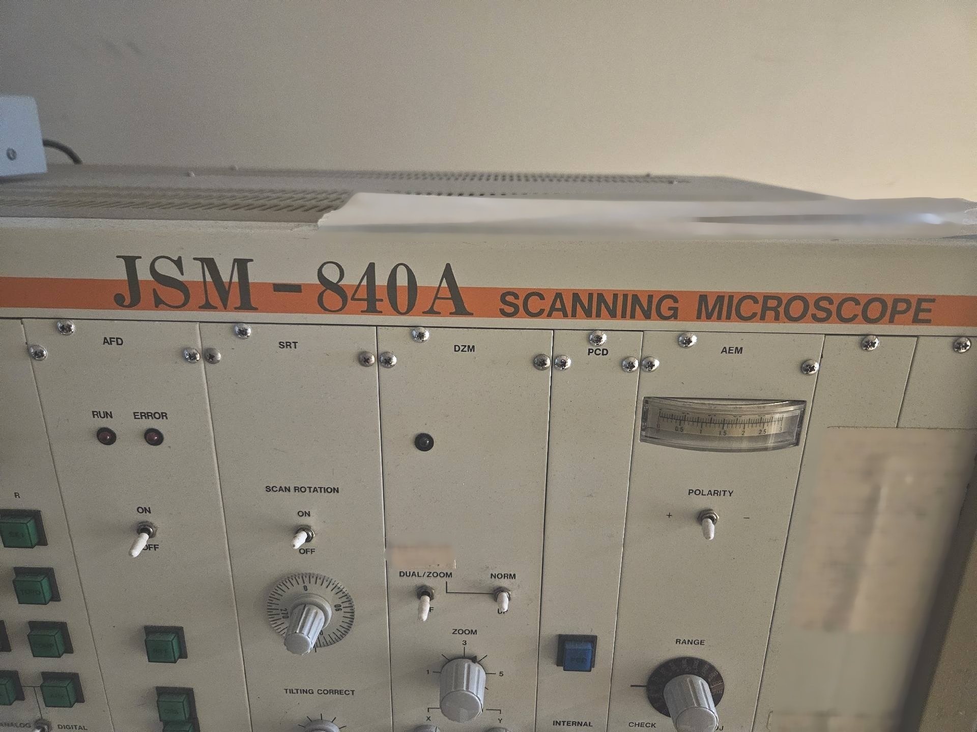 사진 사용됨 JEOL JSM 840A 판매용