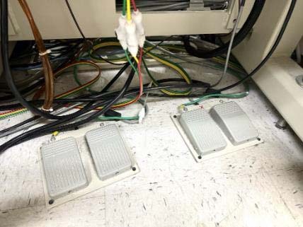 Photo Used JEOL Lot of parts for 2100 For Sale
