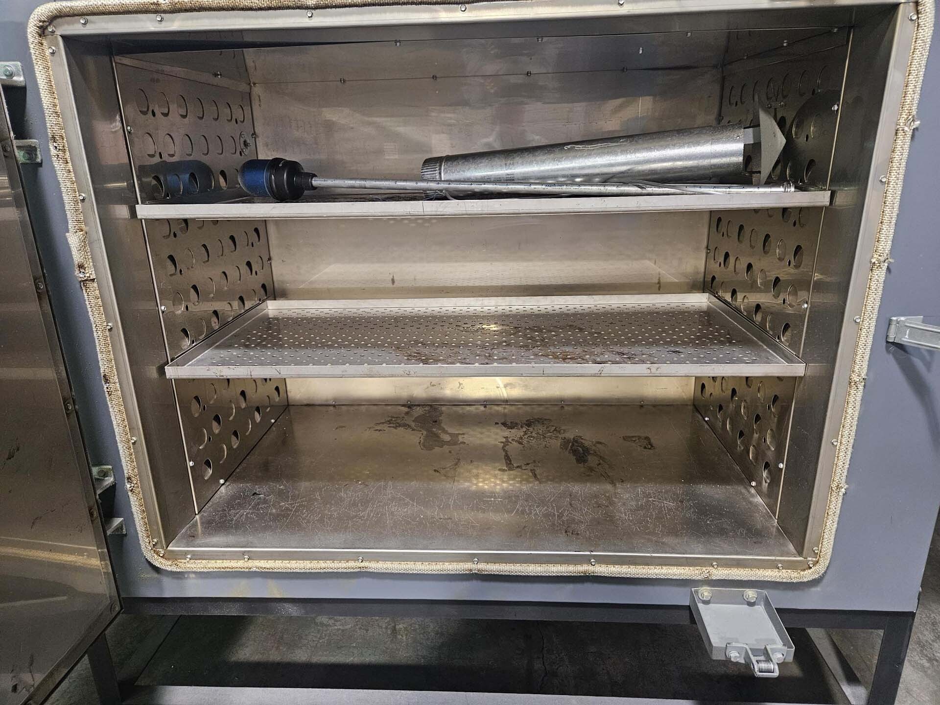 圖為 已使用的 JPW Oven 待售