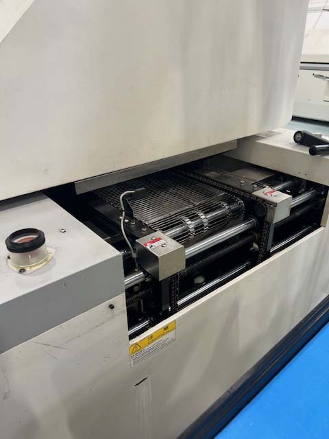 사진 사용됨 JUKI / HELLER RS-800-II 판매용