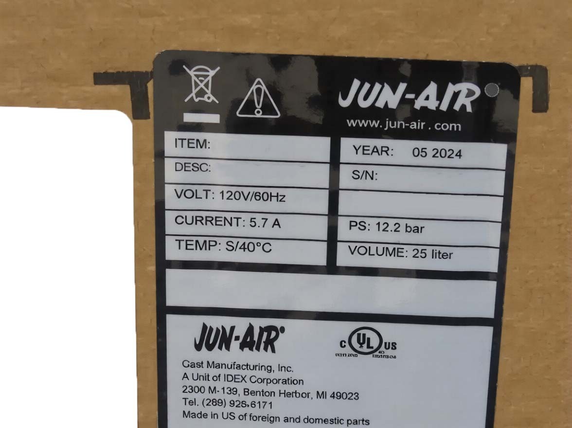 フォト（写真） 使用される JUN-AIR Air compressor 販売のために
