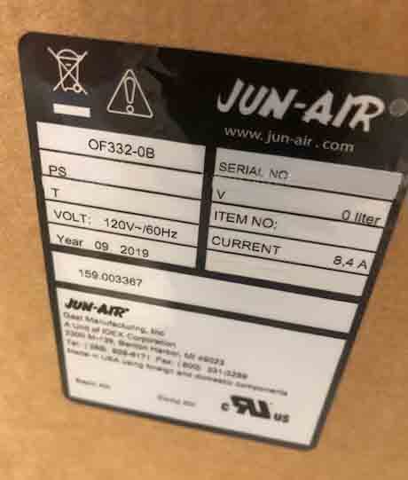 Photo Used JUN-AIR Lot of (6) air pumps For Sale