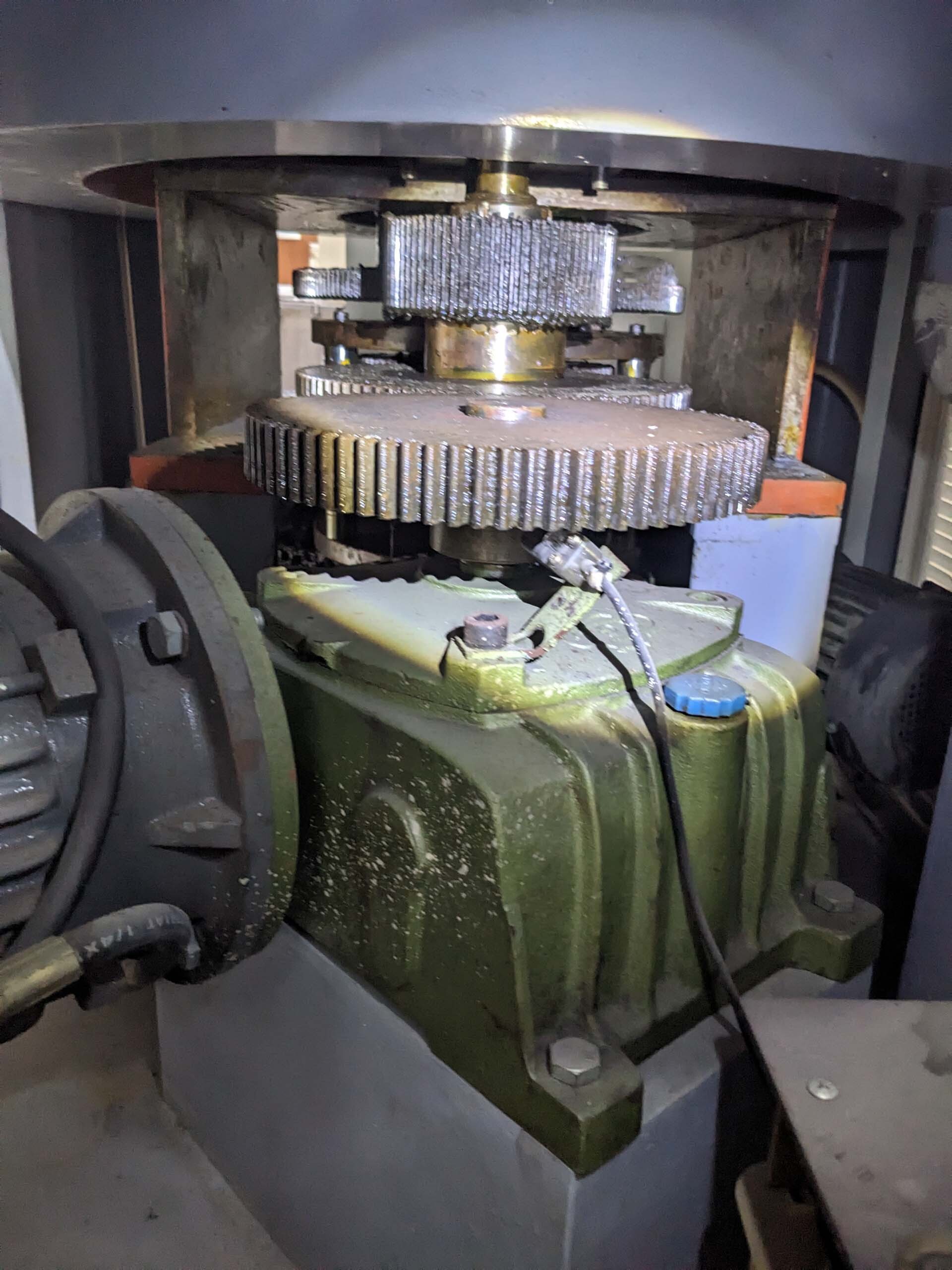 Photo Used KAO-YU PRECISION MACHINERY KYL-9B-5L For Sale