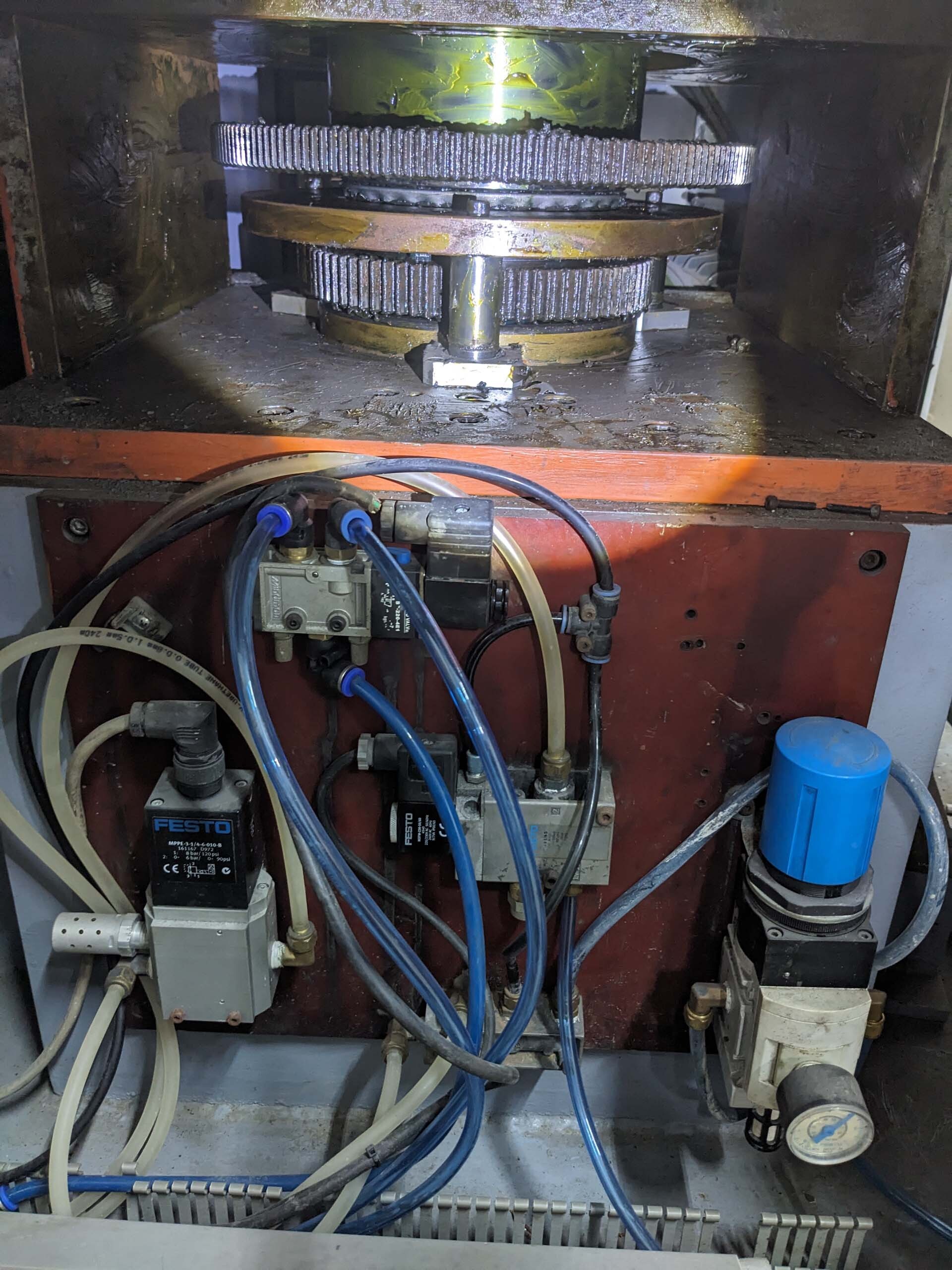 Photo Used KAO-YU PRECISION MACHINERY KYL-9B-5L For Sale