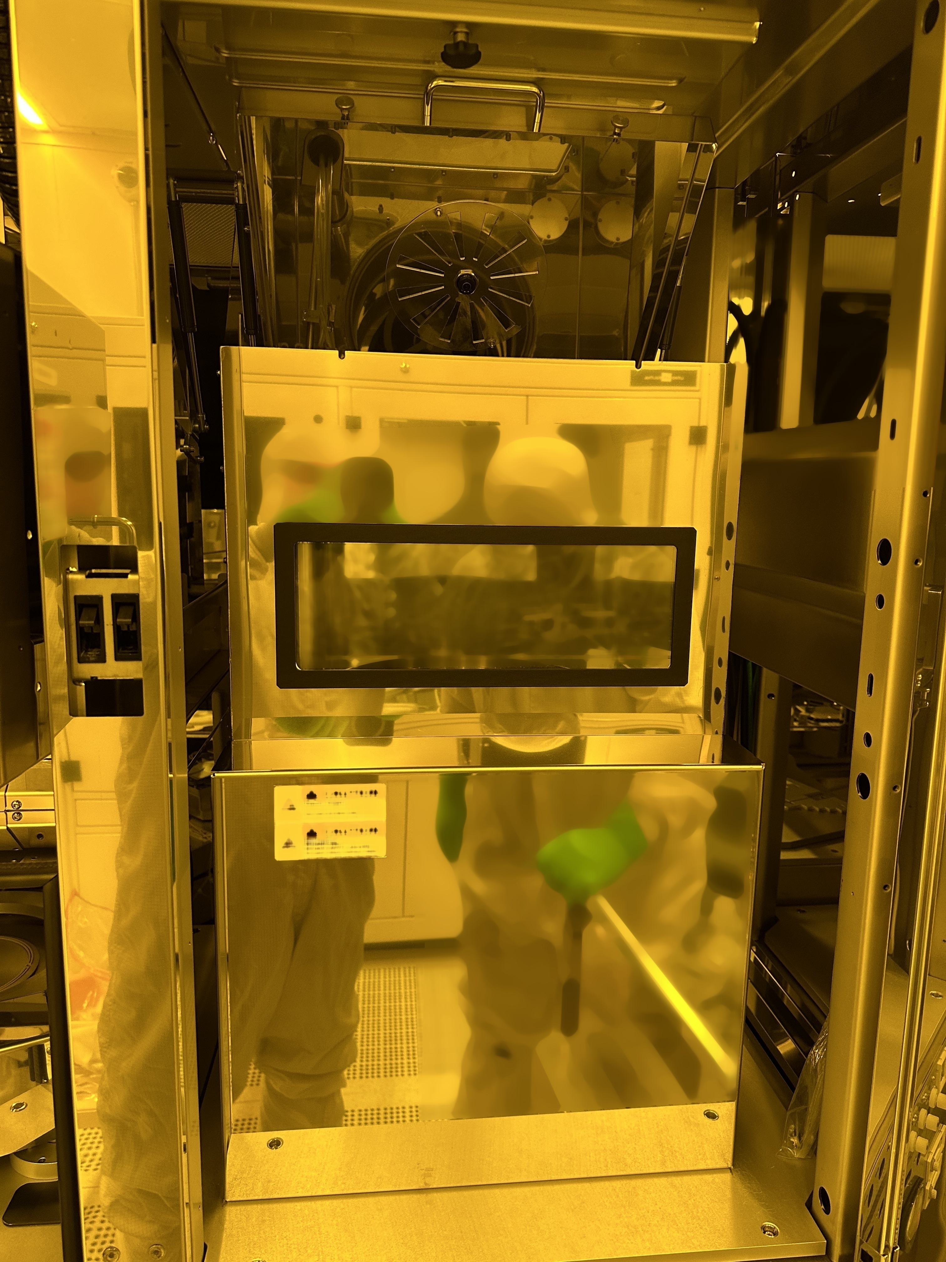 Photo Used KARL SUSS / MICROTEC ACS 200 Gen3 For Sale