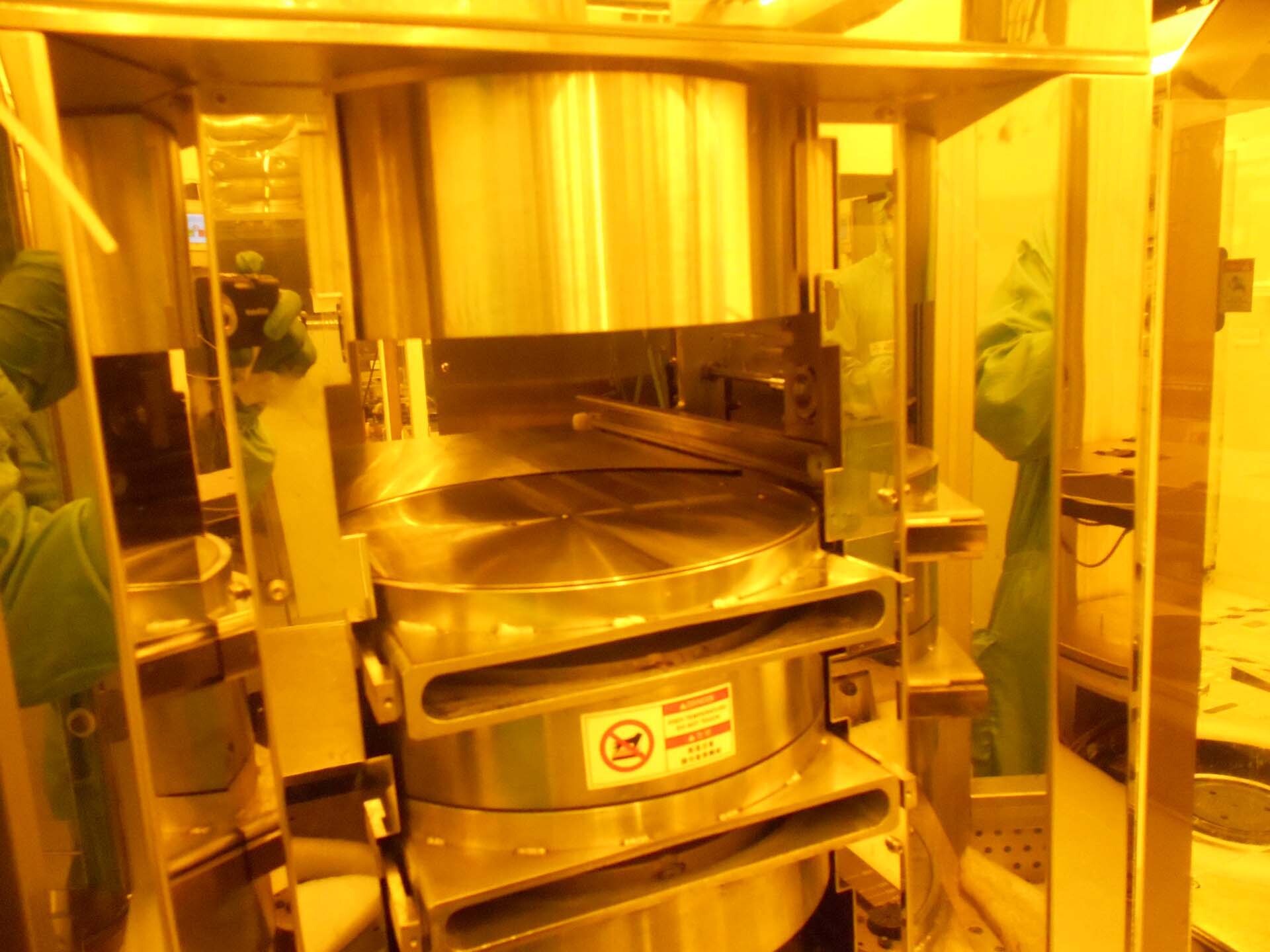 Photo Used KARL SUSS / MICROTEC ACS 200 For Sale
