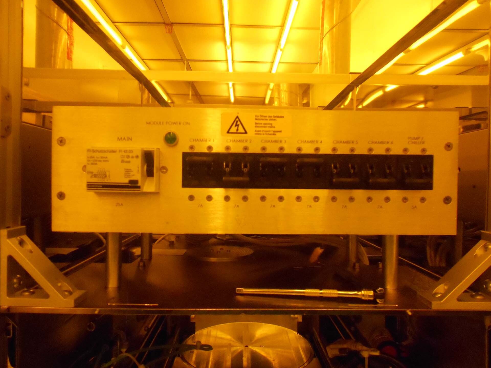 Photo Used KARL SUSS / MICROTEC ACS 200 For Sale