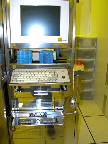 Photo Used KARL SUSS / MICROTEC ACS 200 For Sale