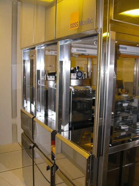 Photo Used KARL SUSS / MICROTEC ACS 200 For Sale