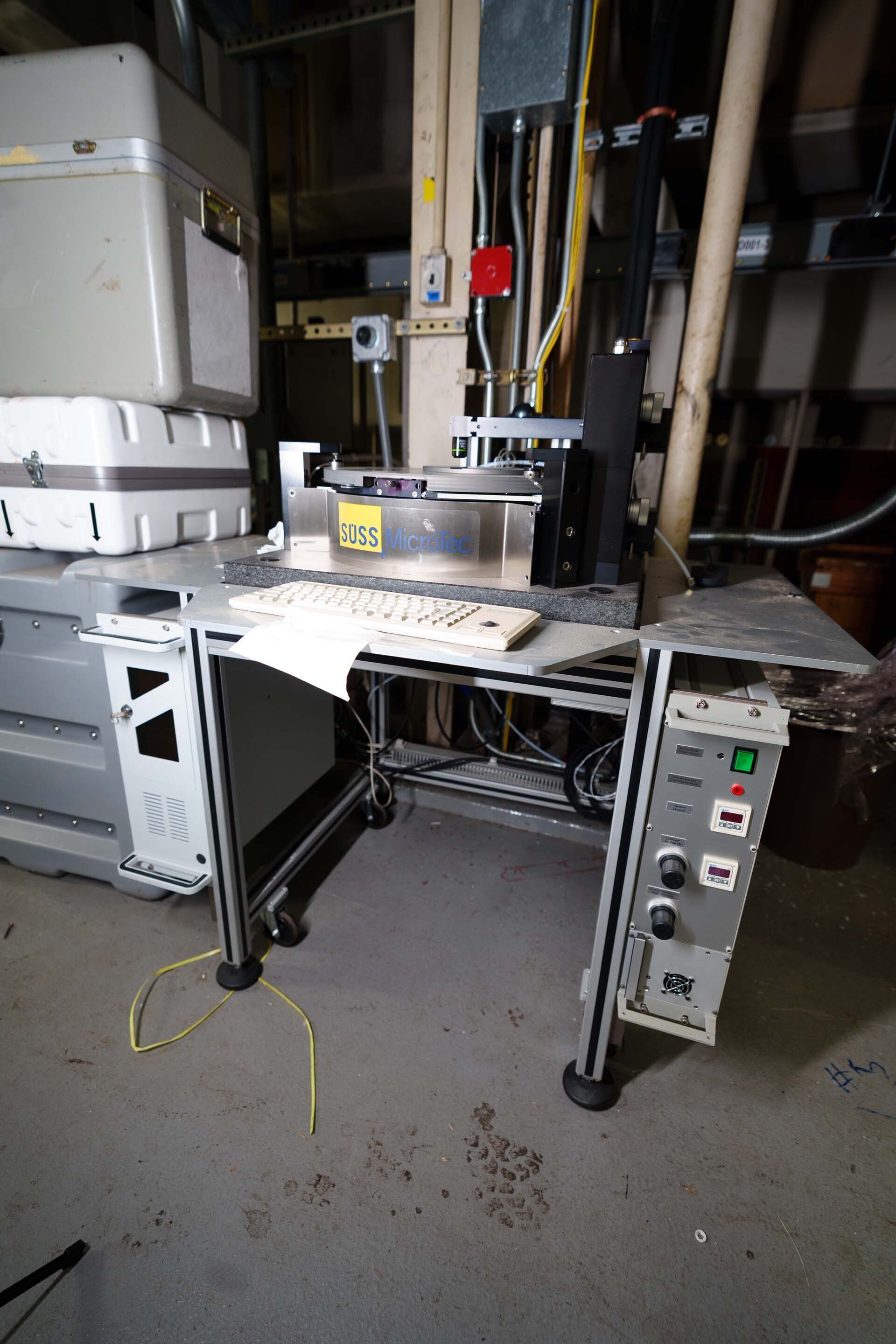 Foto Verwendet KARL SUSS / MICROTEC DSM8-2 Zum Verkauf