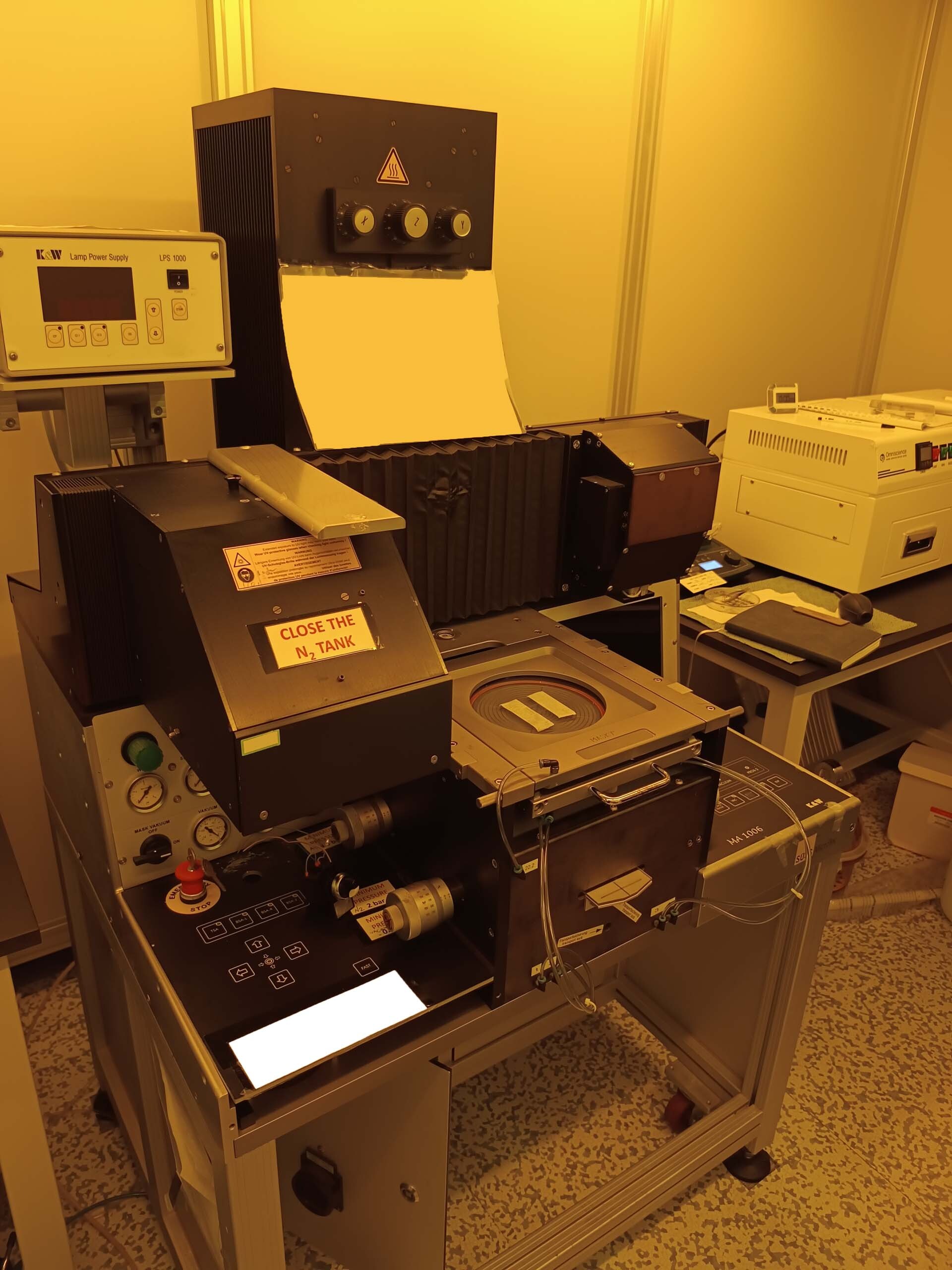 Photo Utilisé KARL SUSS / MICROTEC MA 1006 À vendre