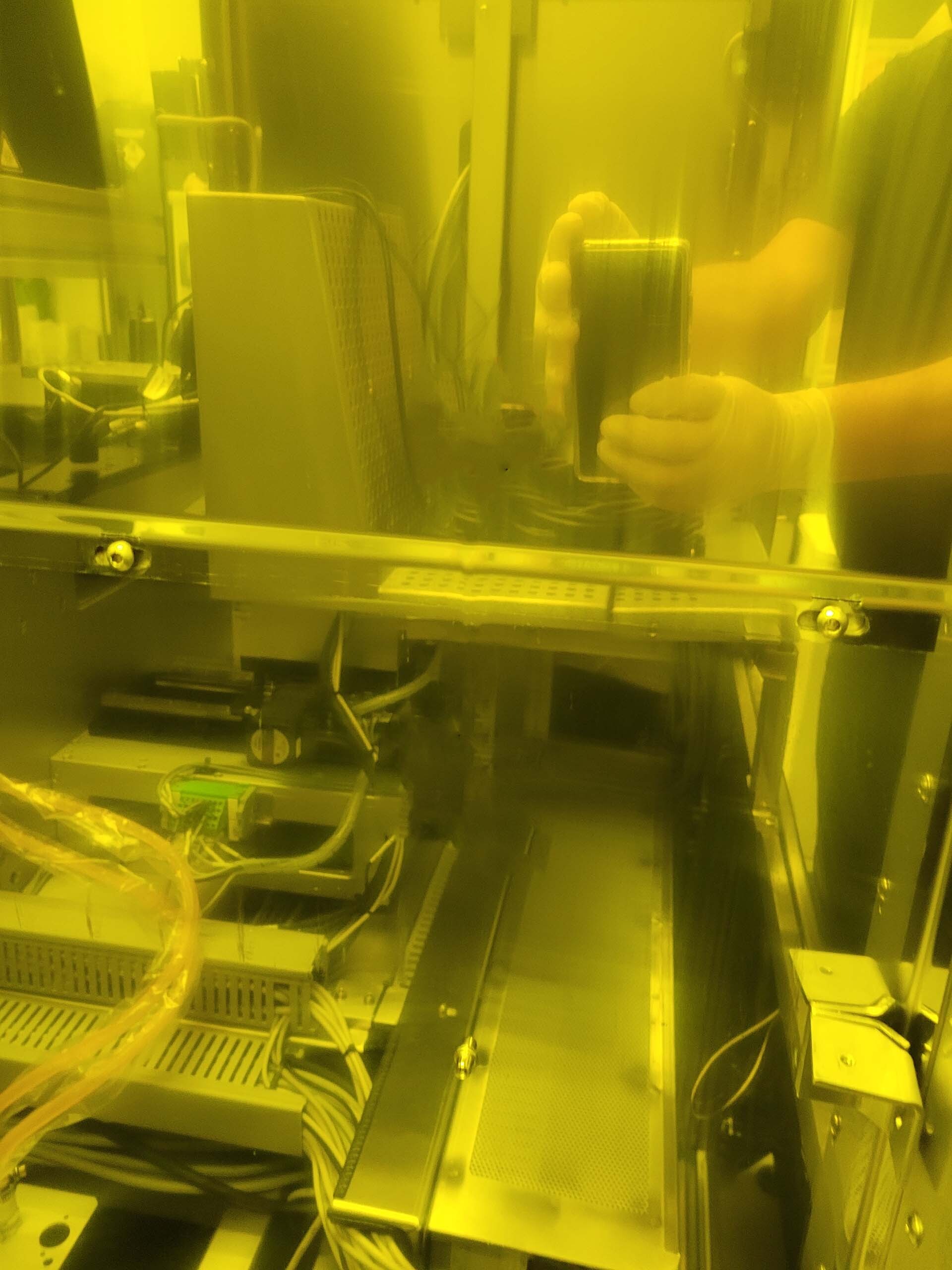 圖為 已使用的 KARL SUSS / MICROTEC MA 12 待售