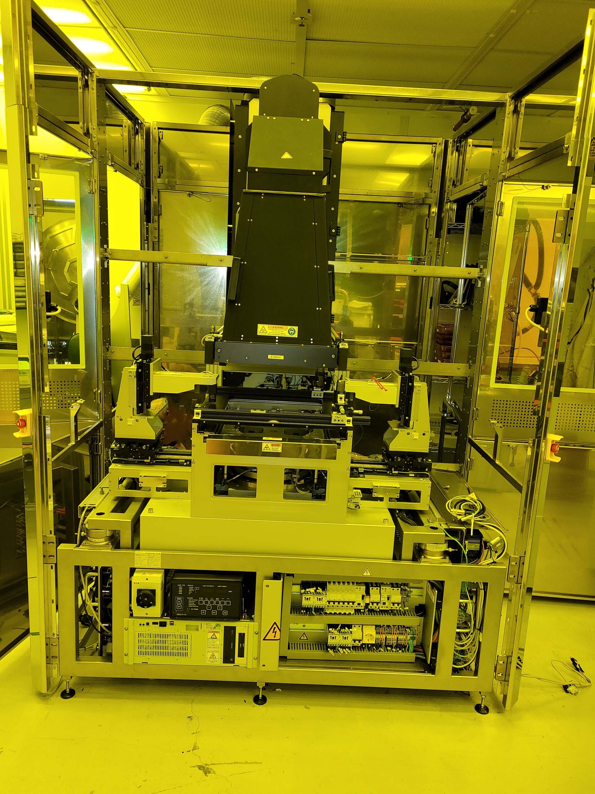 圖為 已使用的 KARL SUSS / MICROTEC MA 12 待售