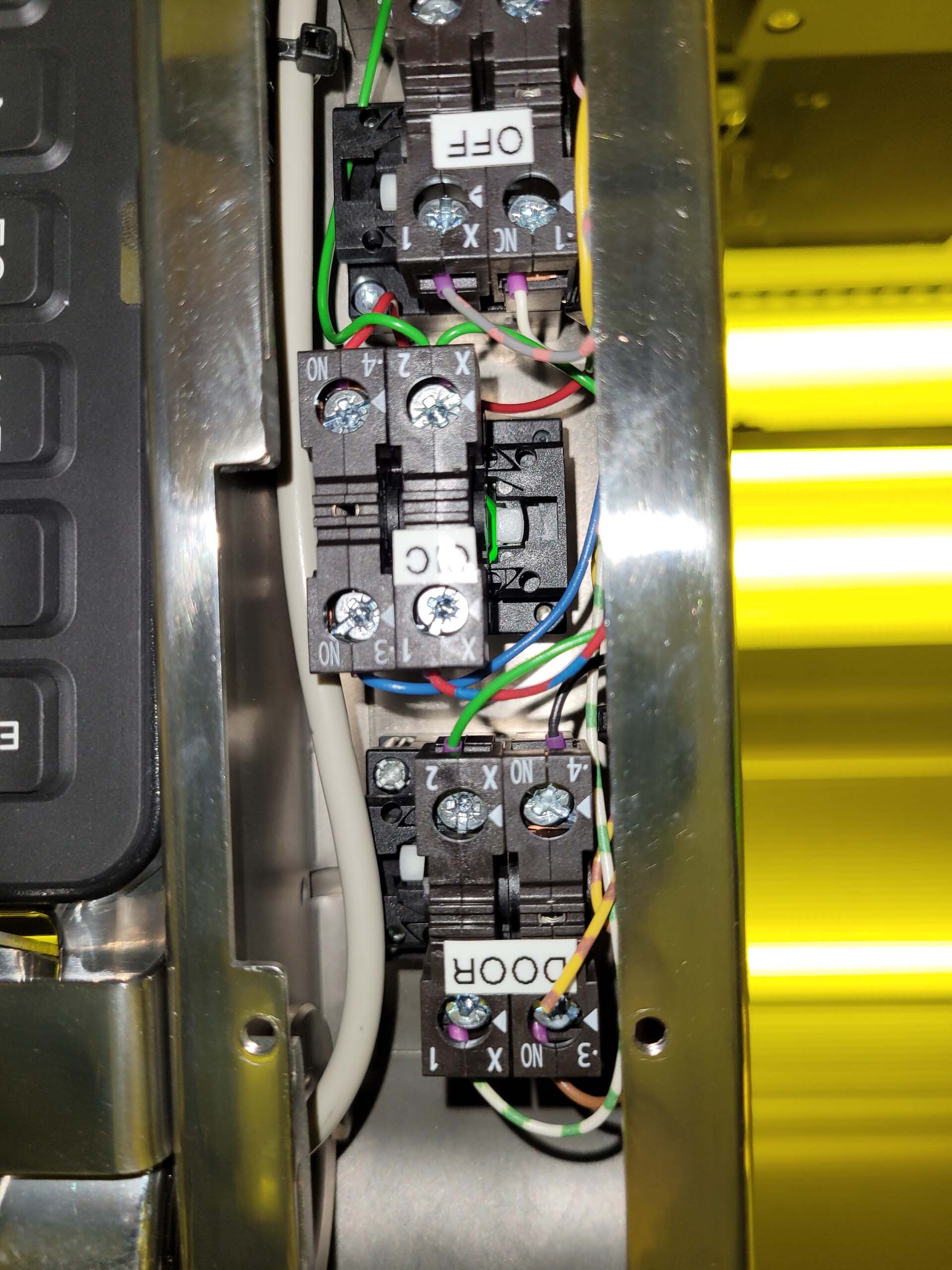 圖為 已使用的 KARL SUSS / MICROTEC MA 12 待售