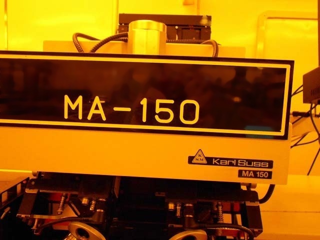 圖為 已使用的 KARL SUSS / MICROTEC MA-150 待售