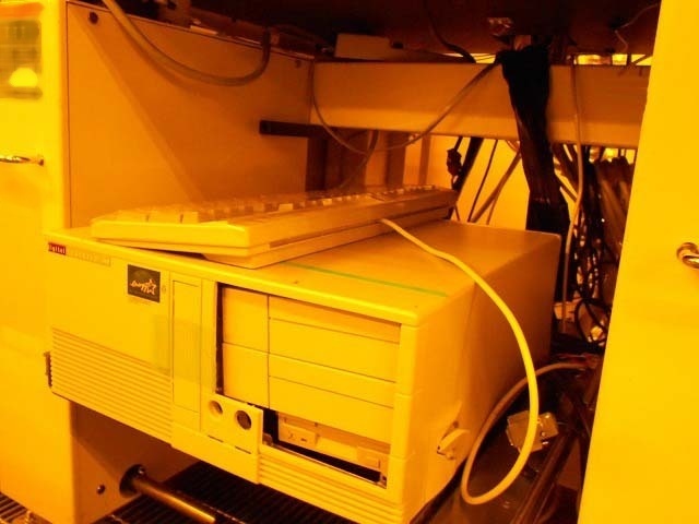 圖為 已使用的 KARL SUSS / MICROTEC MA-150 待售