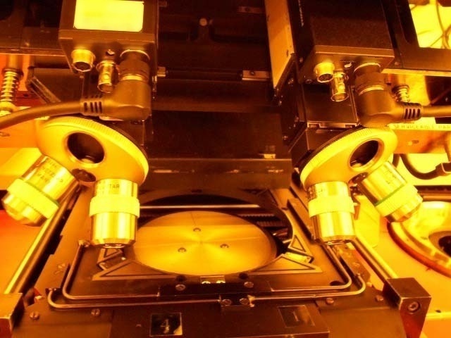 圖為 已使用的 KARL SUSS / MICROTEC MA-150 待售