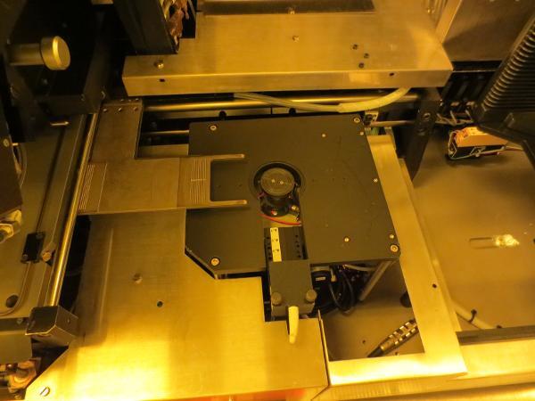 Foto Verwendet KARL SUSS / MICROTEC MA 200 Zum Verkauf