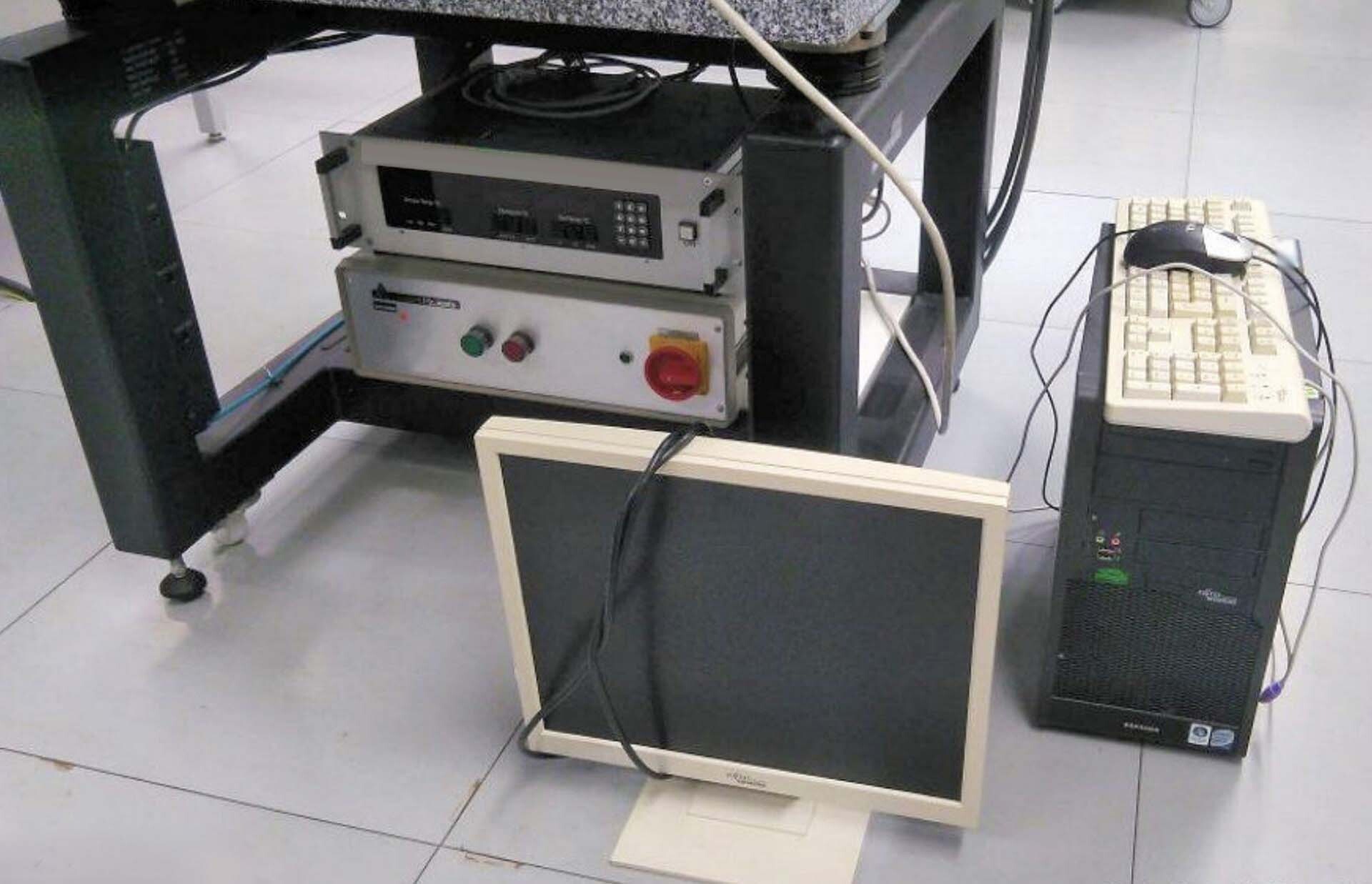 Photo Utilisé KARL SUSS / MICROTEC PA 200 À vendre