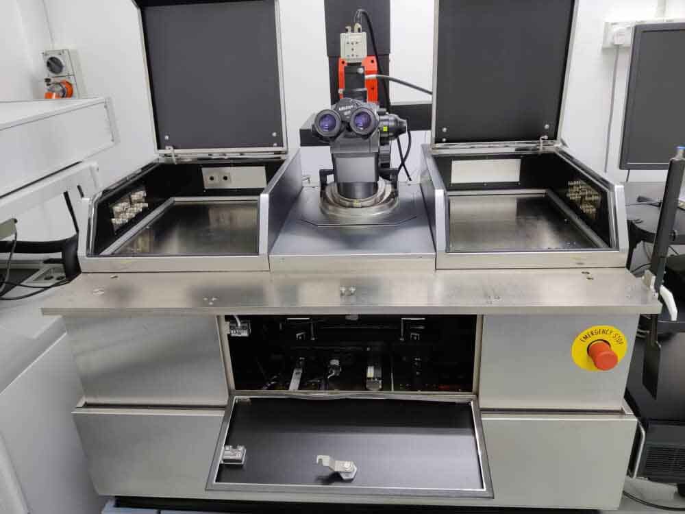 Foto Verwendet KARL SUSS / MICROTEC PA 300 Zum Verkauf