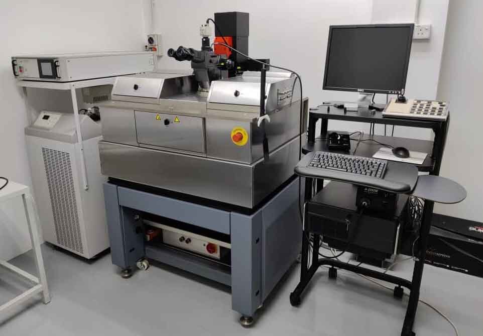 Foto Verwendet KARL SUSS / MICROTEC PA 300 Zum Verkauf