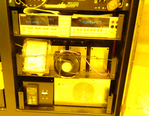 사진 사용됨 KEITHLEY / KLA / TENCOR Quantox 64000 판매용