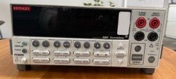 Photo Used KEITHLEY 2400 For Sale