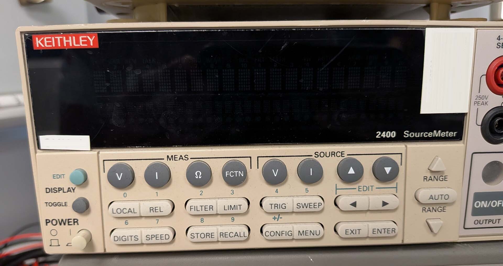 사진 사용됨 KEITHLEY 2400 판매용