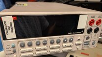 사진 사용됨 KEITHLEY 2400 판매용