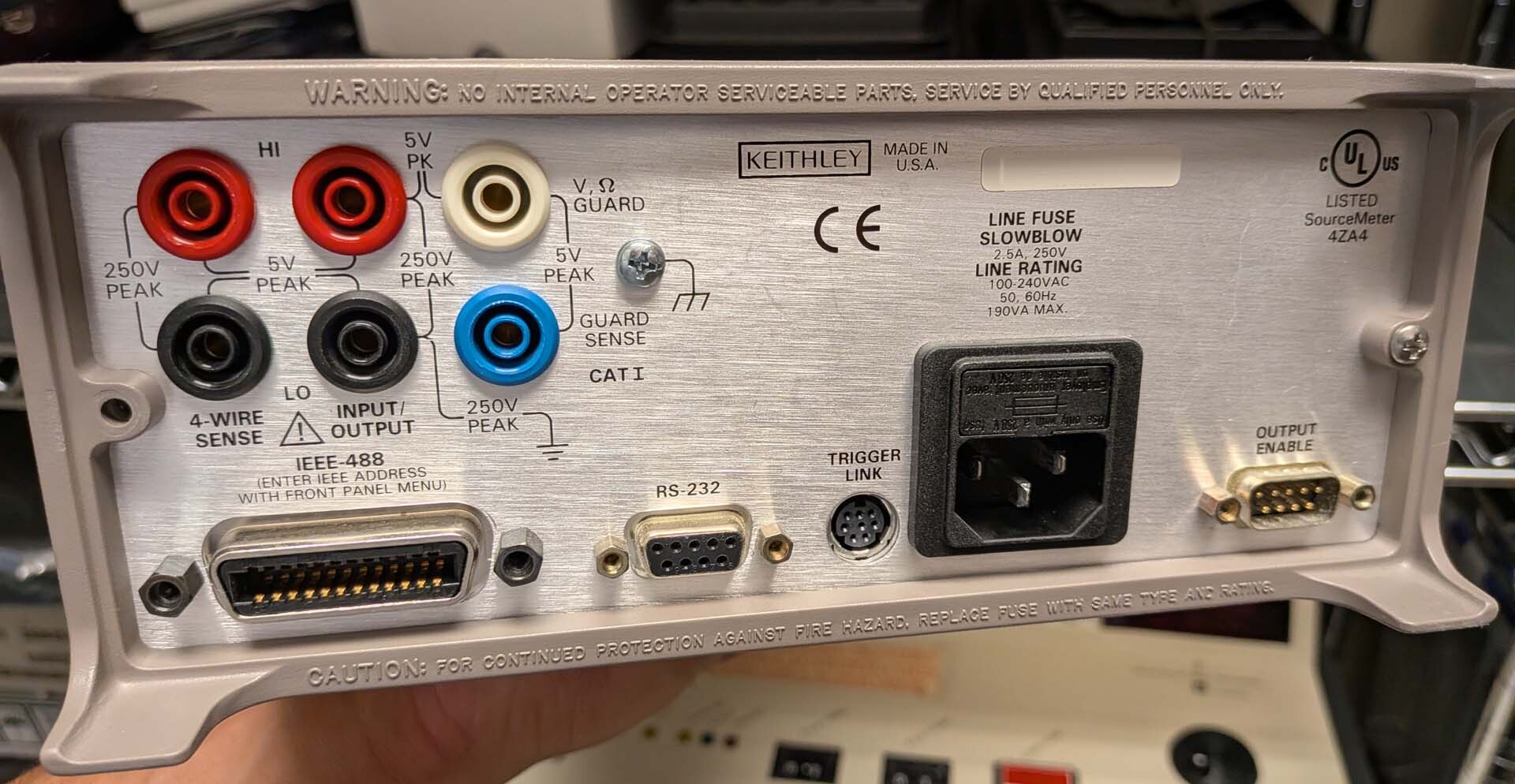 사진 사용됨 KEITHLEY 2400 판매용