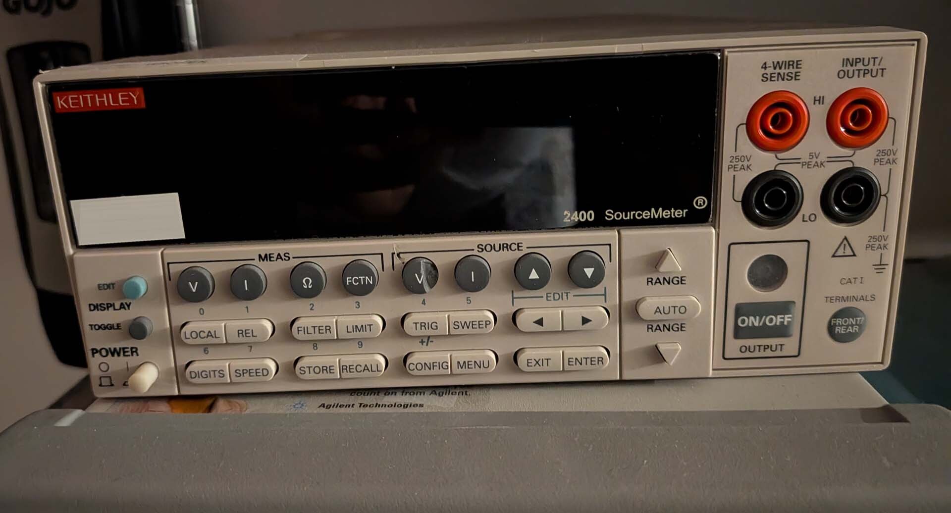 사진 사용됨 KEITHLEY 2400 판매용