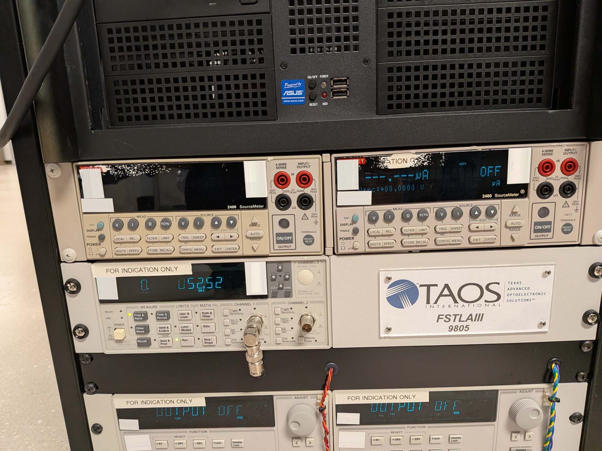 사진 사용됨 KEITHLEY 2400 판매용
