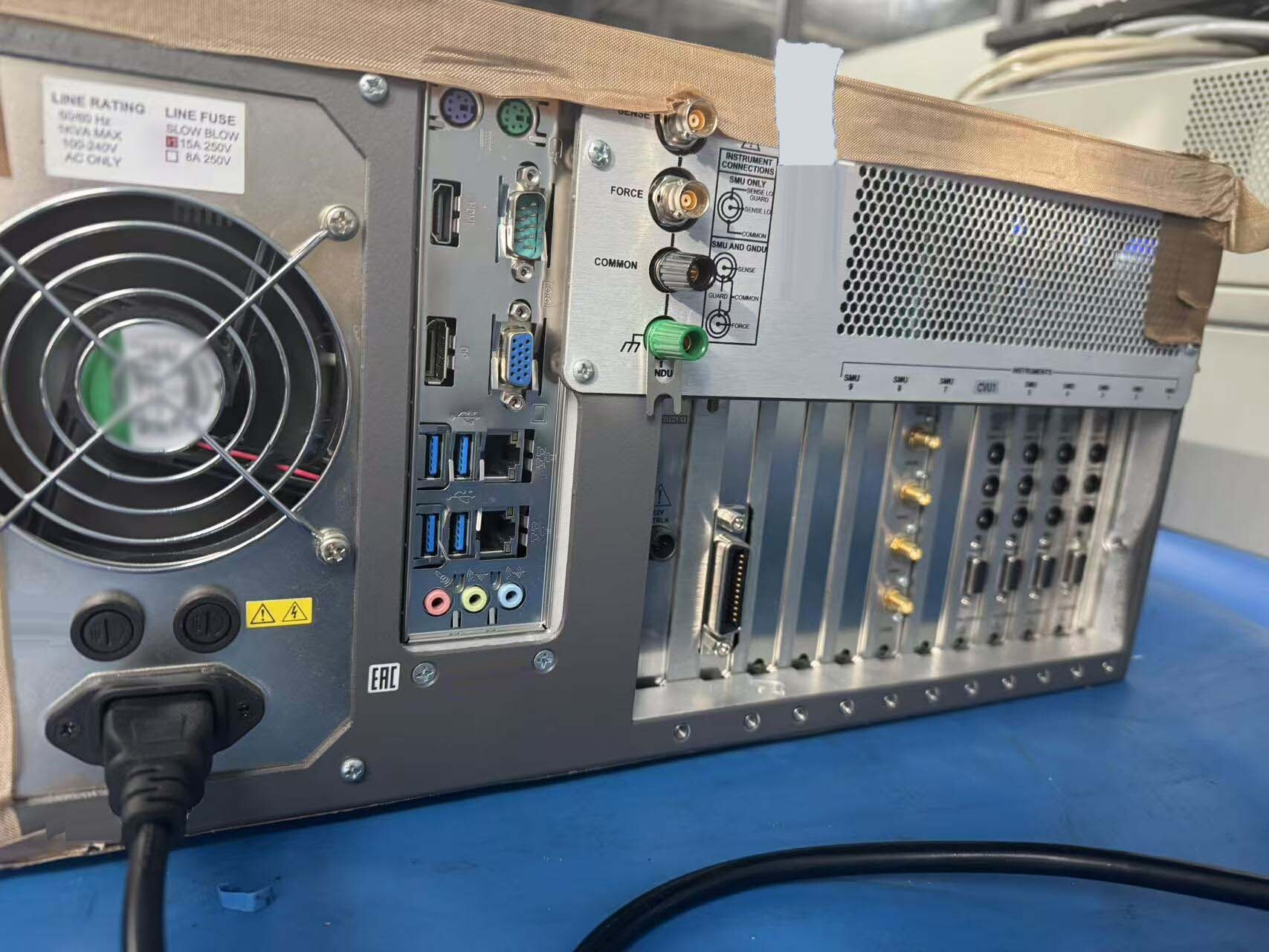 Foto Verwendet KEITHLEY 4200A-SCS Zum Verkauf