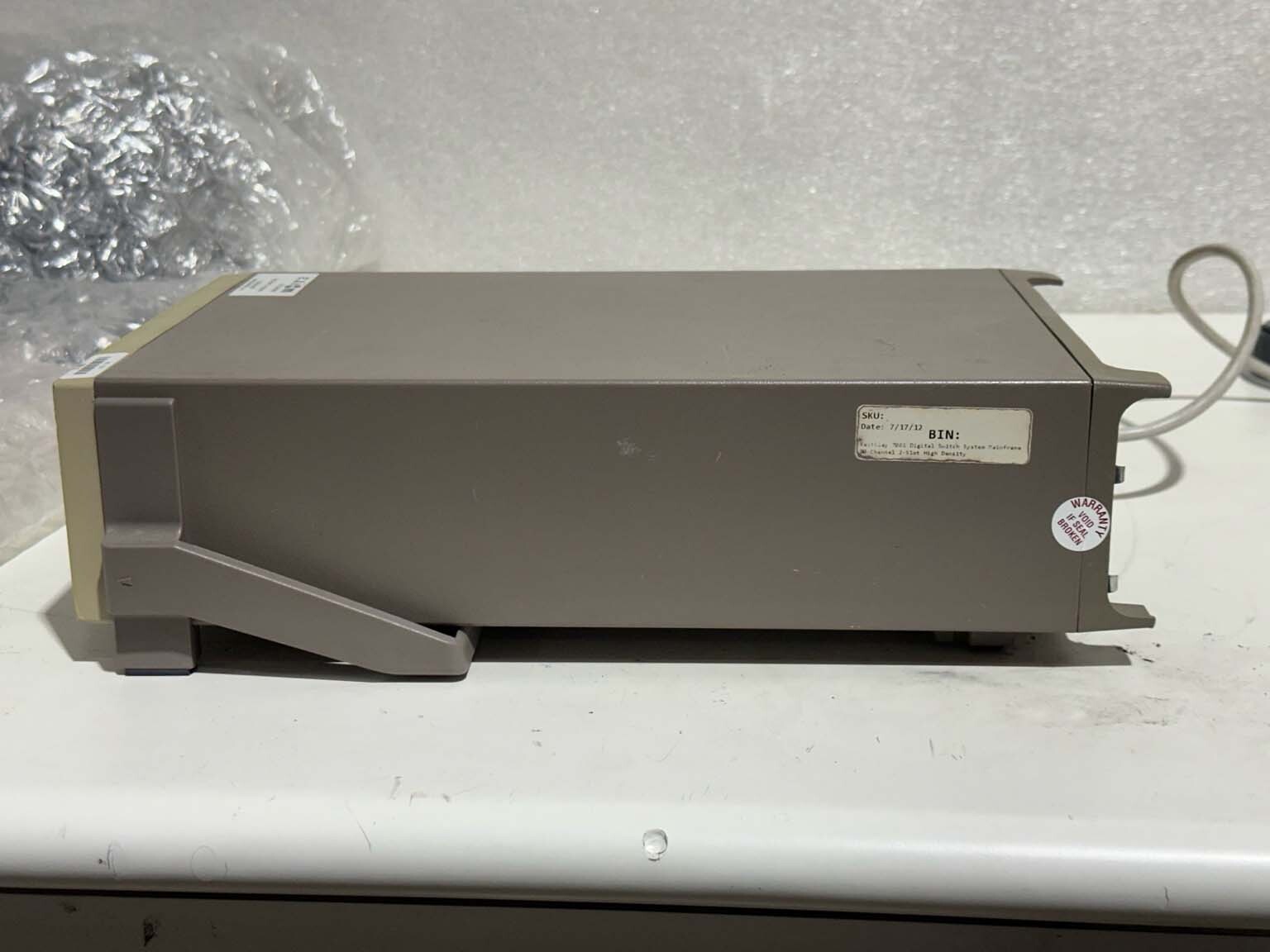 사진 사용됨 KEITHLEY 7001 판매용