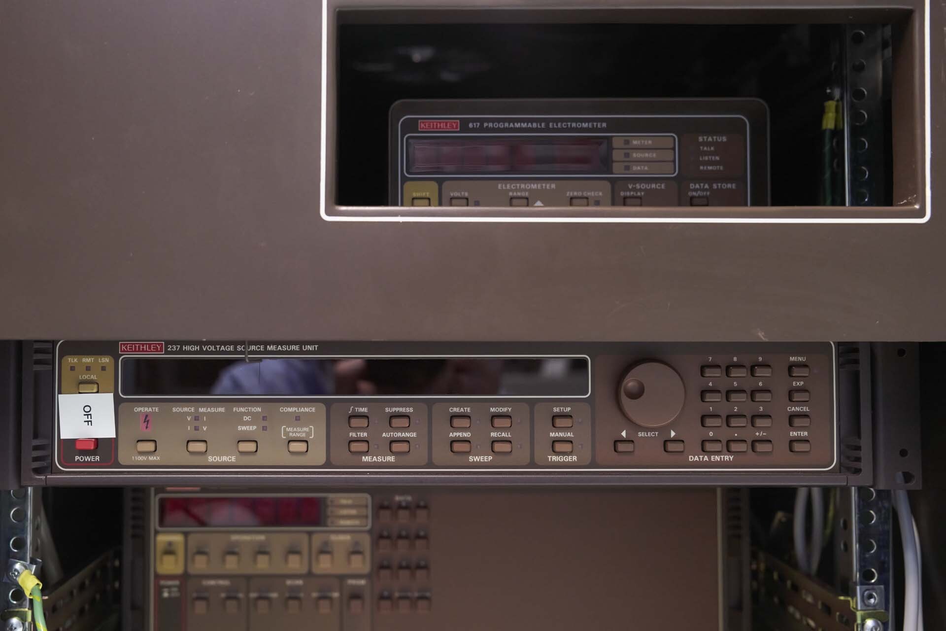 Photo Utilisé KEITHLEY S-450 À vendre
