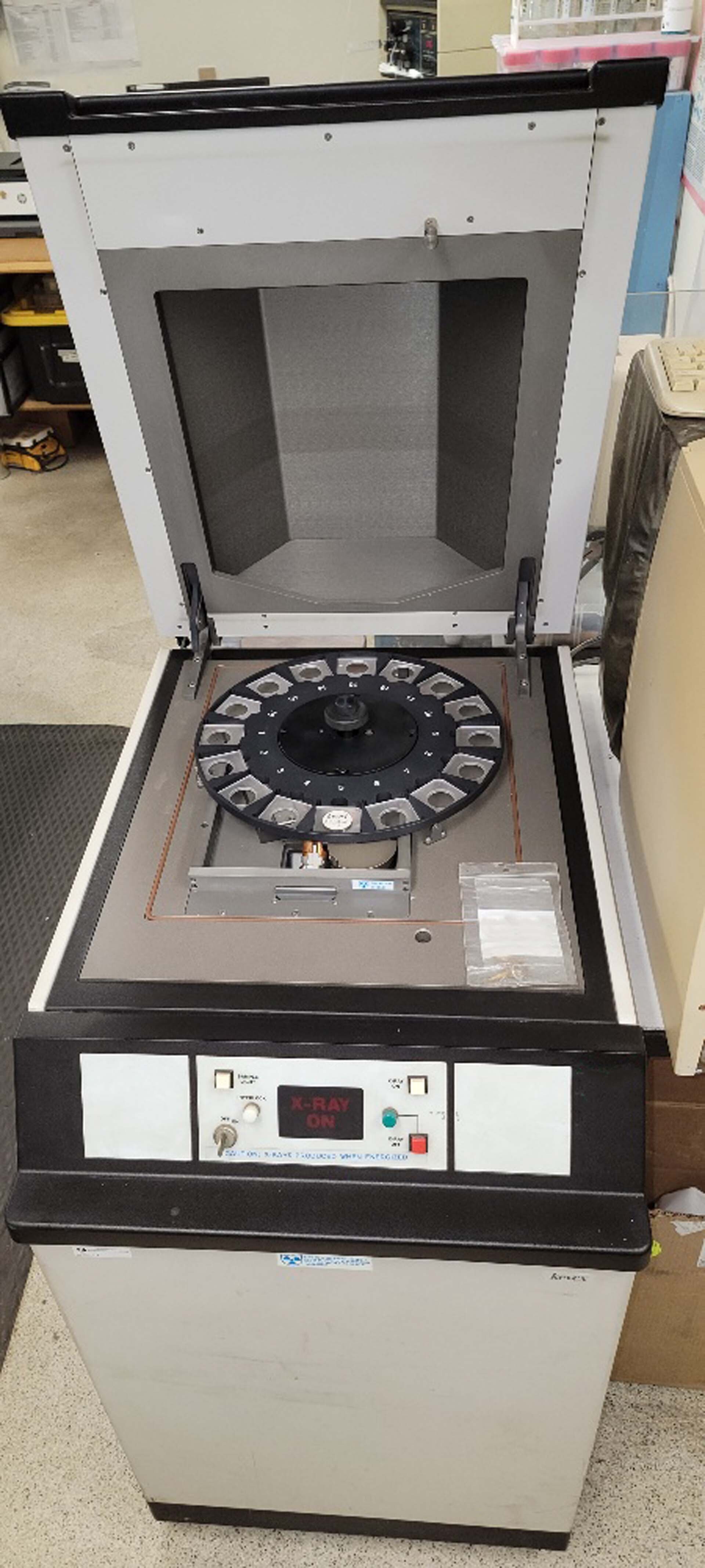 Foto Verwendet KEVEX Analyst 770 Zum Verkauf