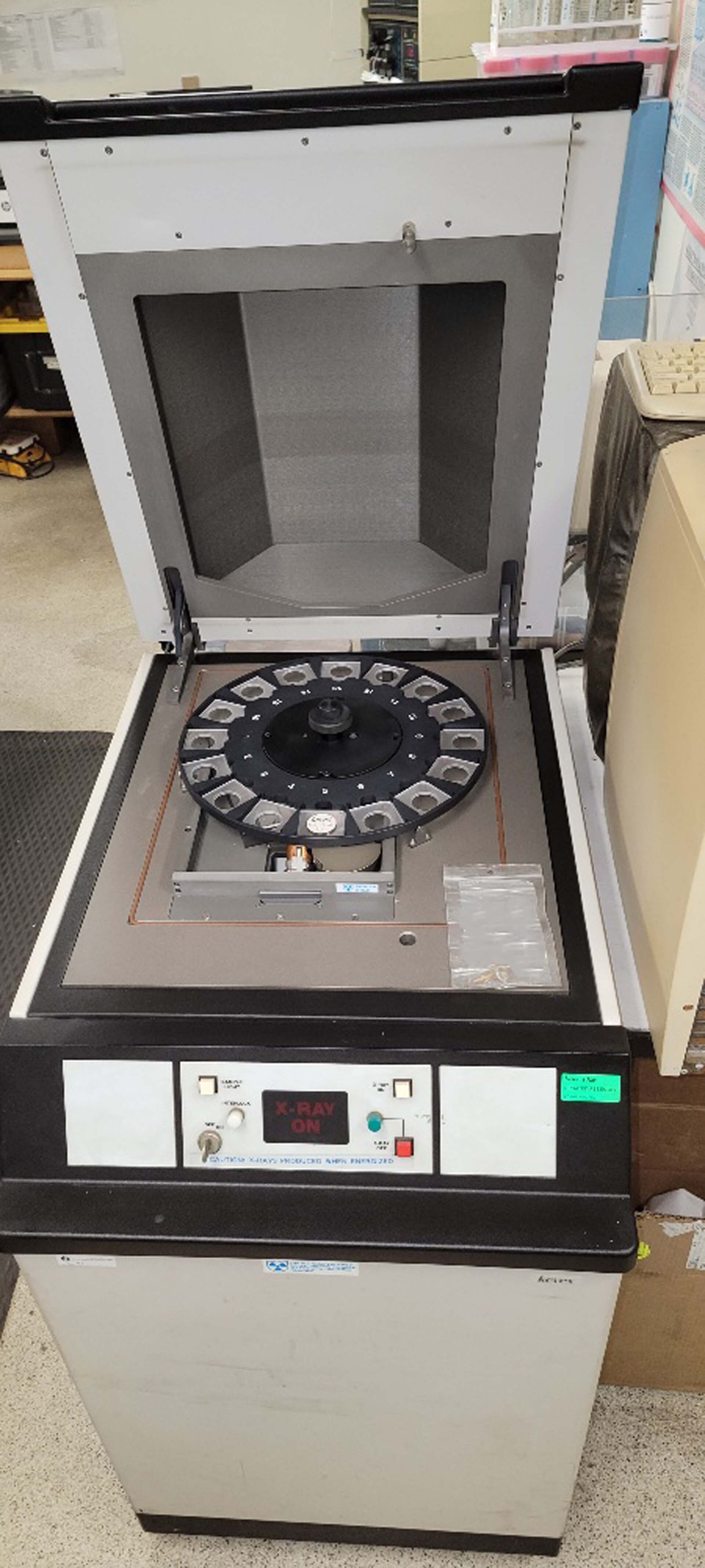 Foto Verwendet KEVEX Analyst 770 Zum Verkauf