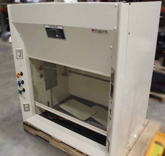 KEWAUNEE H05KS448800HOW7 Laminar Flow And Fume Hood used for sale