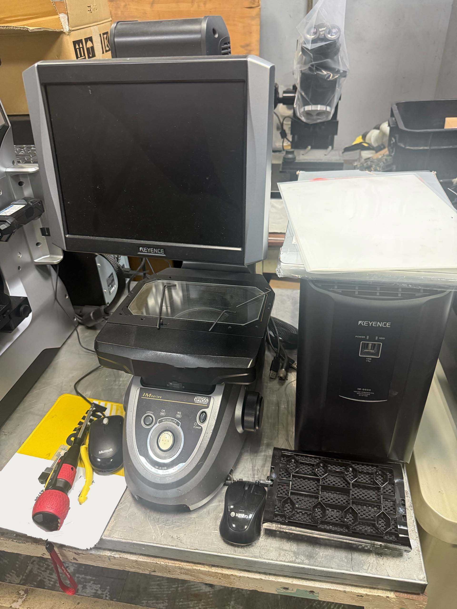 Photo Used KEYENCE IM-6120 For Sale