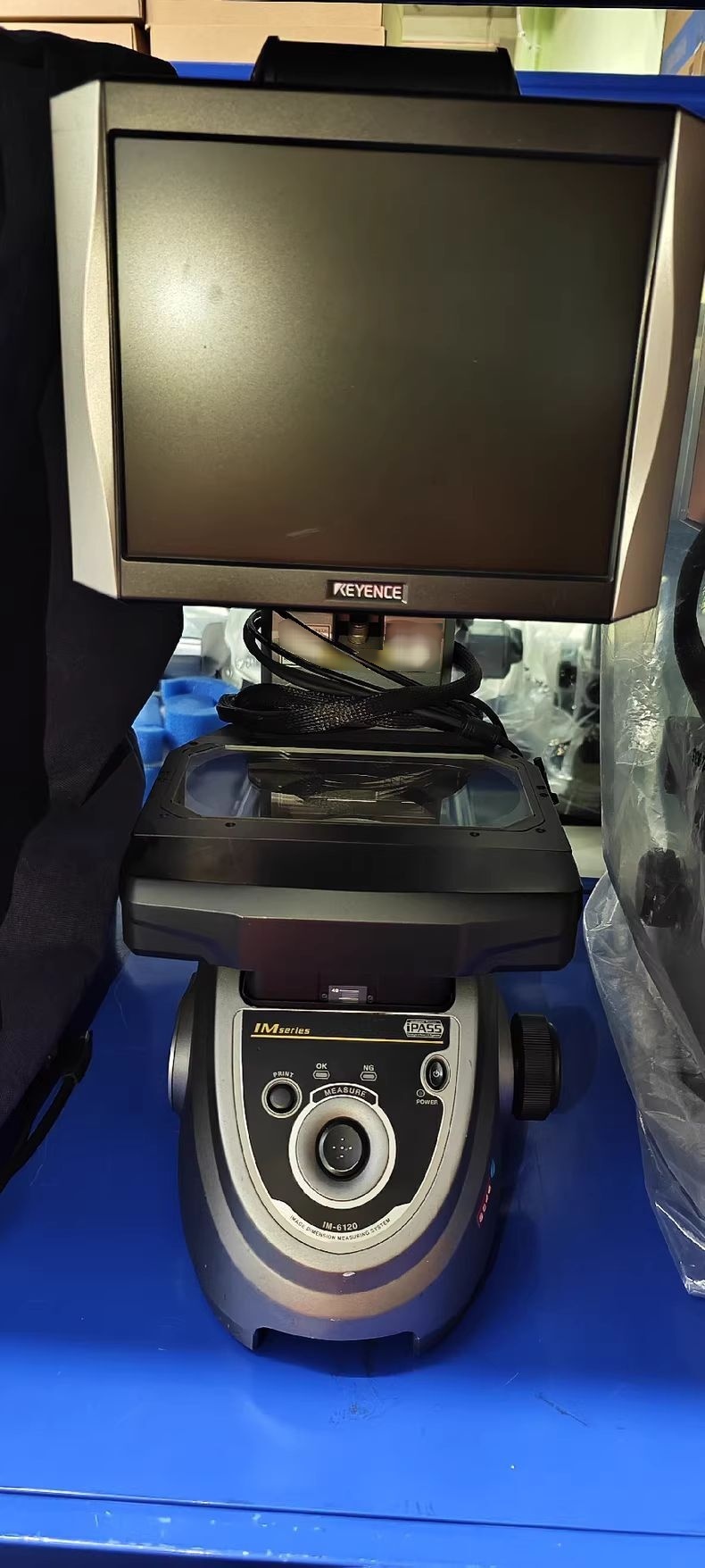 Photo Used KEYENCE IM-6120 For Sale